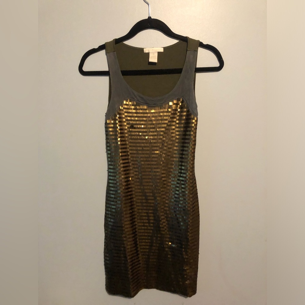 Design history dress